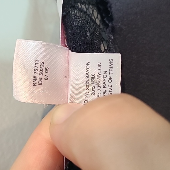 Victoria’s Secret Velvet Silk‎ Kimono Vintage Y2K Lace Tie Front Whimsigoth - Picture 9 of 10